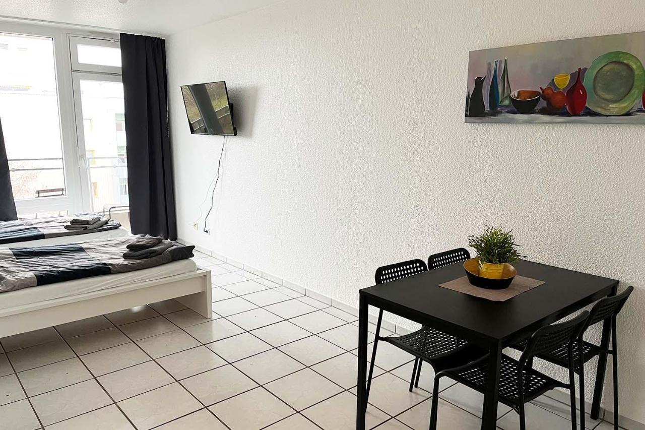 Ferienwohnung Koeln Junkersdorf Luaran gambar