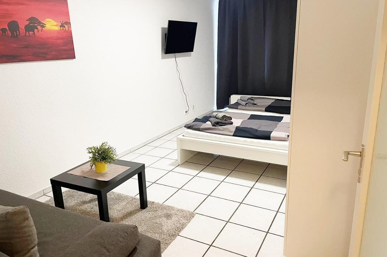 Ferienwohnung Koeln Junkersdorf Luaran gambar